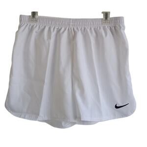 Nike Women's Dri-Fit US Laser V Soccer Shorts Slim Fit Size medium NWT